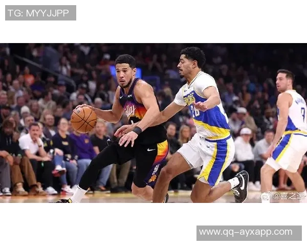 狄龙高效得分助太阳半场领先步行者18分布克内姆哈德表现抢眼 狄龙高效得分助太阳半场领先步行者18分布克内姆哈德表现抢眼