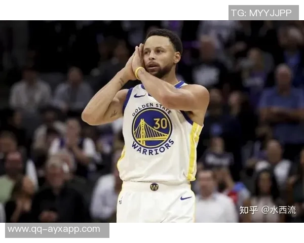 库里分享球队挫败感与积极心态称更衣室氛围良好连胜提升士气