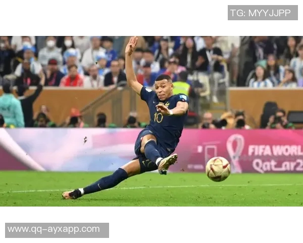 埃基蒂克国家队首球助力法国大胜乌克兰姆总传射助攻展现实力